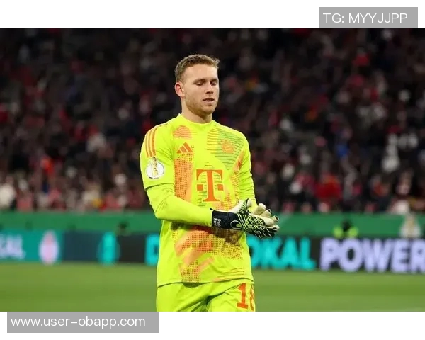 法尔克透露拜仁为门将佩雷茨寻求新租借球队南安普顿表现出浓厚兴趣 法尔克透露拜仁为门将佩雷茨寻求新租借球队南安普顿表现出浓厚兴趣