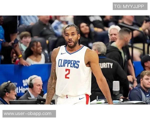 张佳玮点评斯玛特最后时刻表现湖人收获全面贡献提升战力